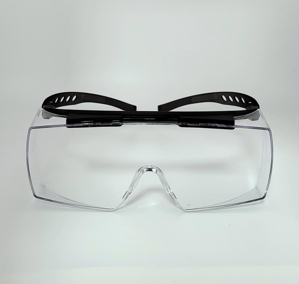 New Arrival Sports Glasses with Nylon Frame and PC Temples Extra-Wide Wraparound Design for Safety - Image 2